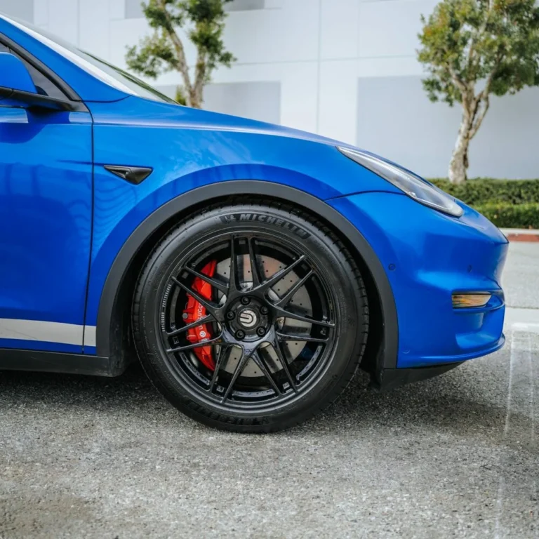 Top 5 19″ Tires for Tesla Model Y for Smooth Ride