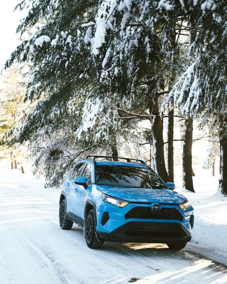 Best 7 All Weather Tires for Toyota RAV-4 Updated on 2023